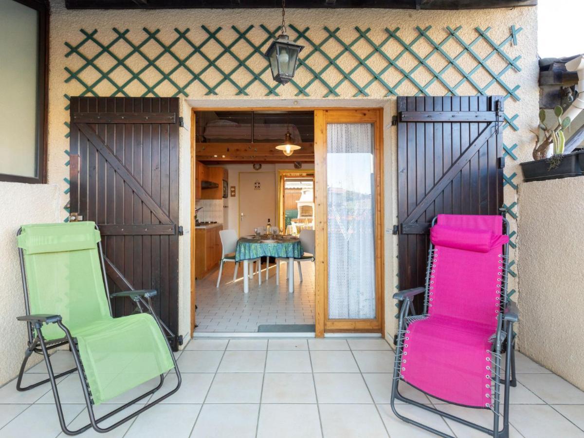 Holiday Home Le Hameau Du Port By Interhome Сен-Сиприен Экстерьер фото
